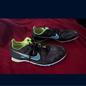 NIKE CLEATS..Women’s Sz 6.5